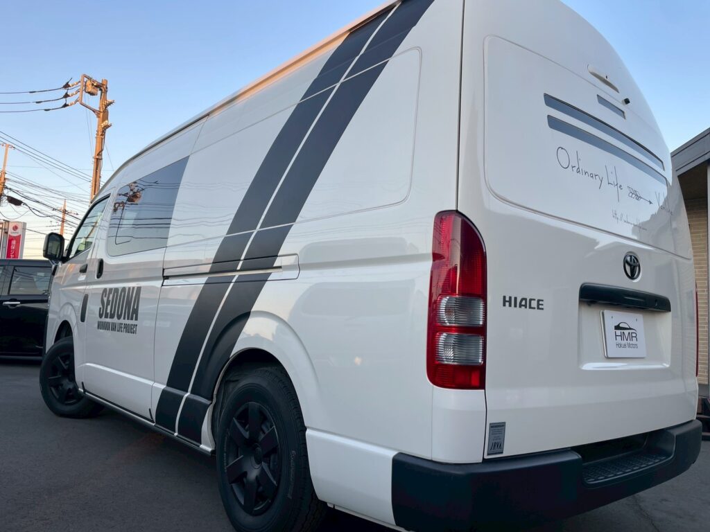 セドナ-ハイエース-背面1